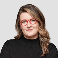 lara neich's profile picture